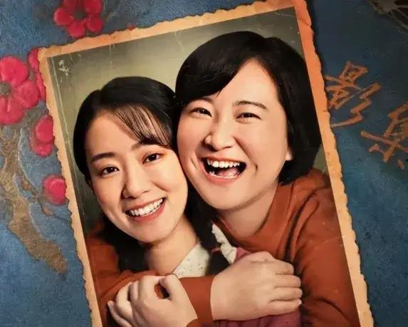 在娱乐圈吃瓜后我红了,我的意外走红之旅